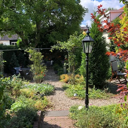 Bed & Breakfast Walnut 4*