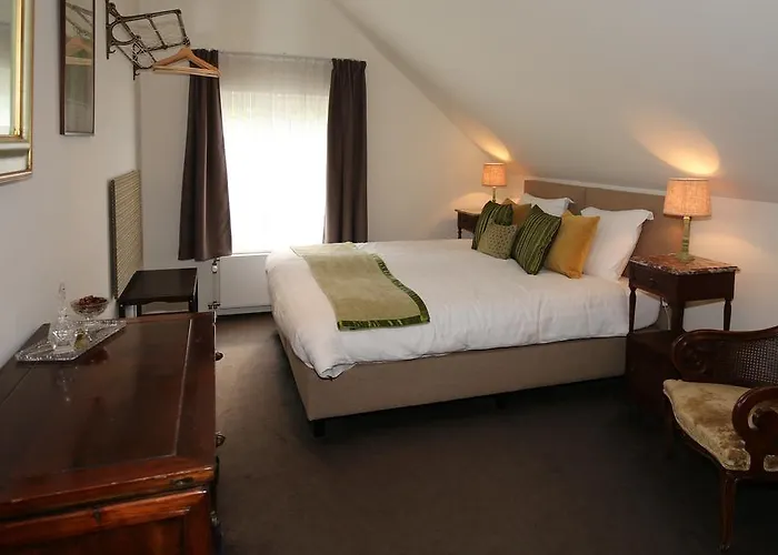 Walnut Bed & Breakfast